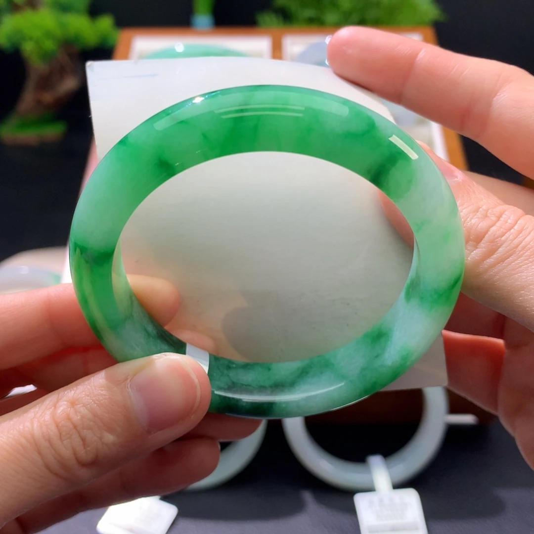 翡翠未镶嵌手镯闪购 12