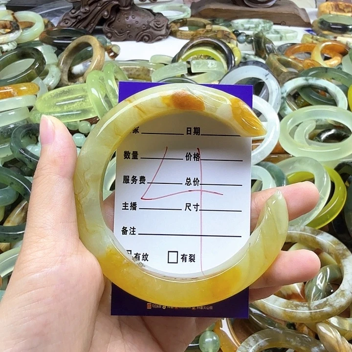 太***乌蛇纹石玉未镶嵌纯天然蛇纹石岫玉