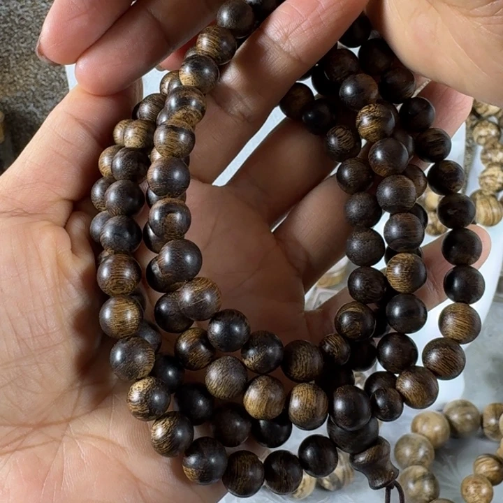 手串沉香謌**仁白棋虎纹瘤