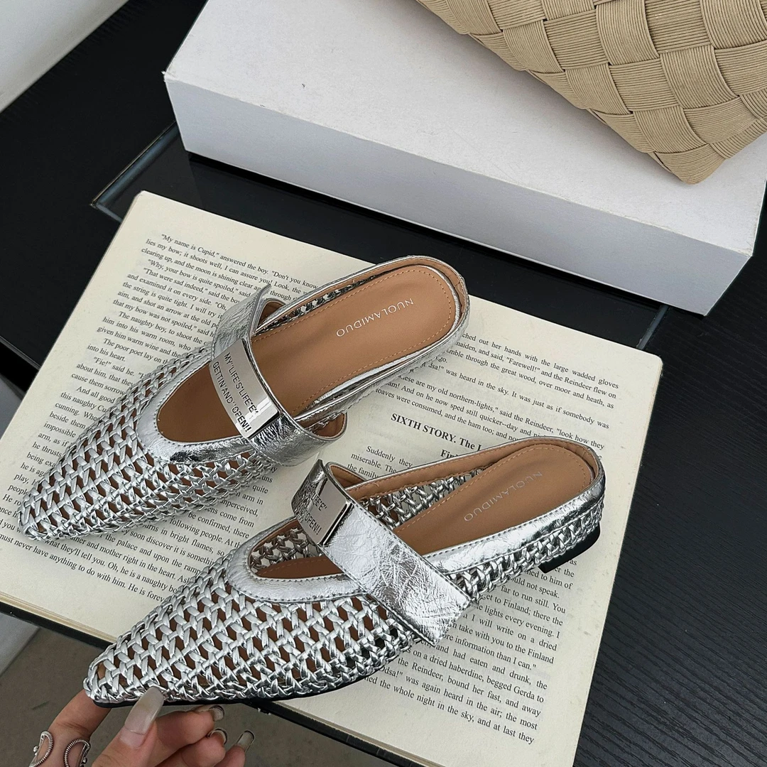 2025款隐形内增高镂空编织包头拖鞋女小香风凉鞋夏季法式时尚百搭