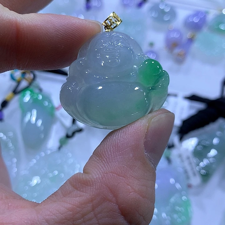 翡翠颈饰18K金镶嵌天然翡翠A货吊坠