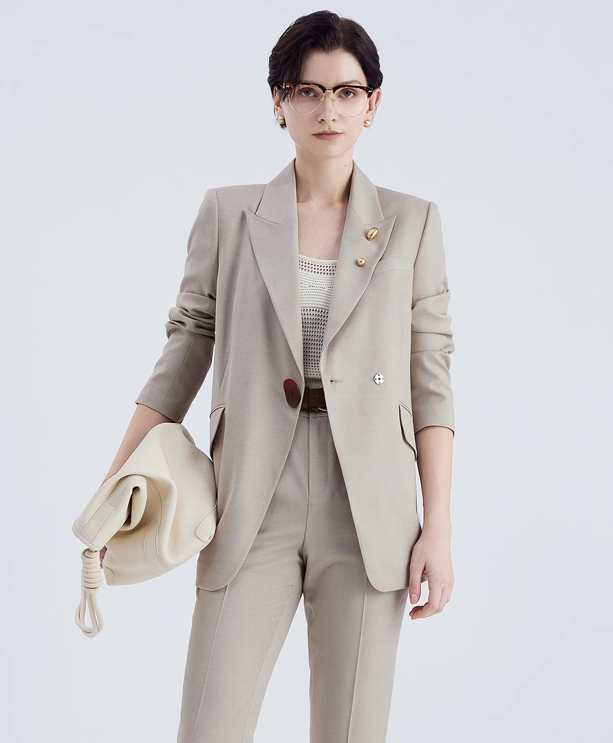 意大利设计师品牌女装 春款西装外套