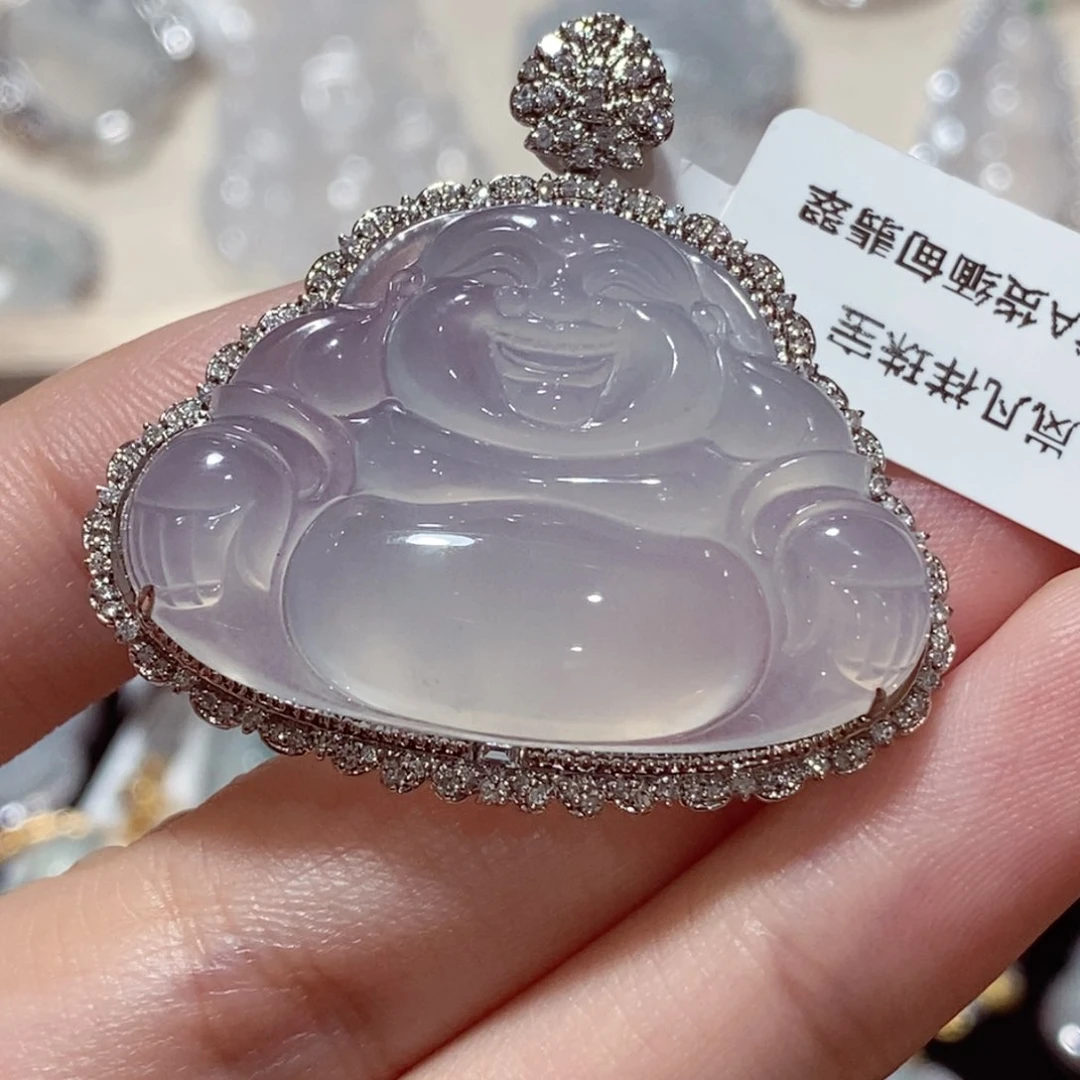 颈饰18K金镶嵌翡翠吊坠