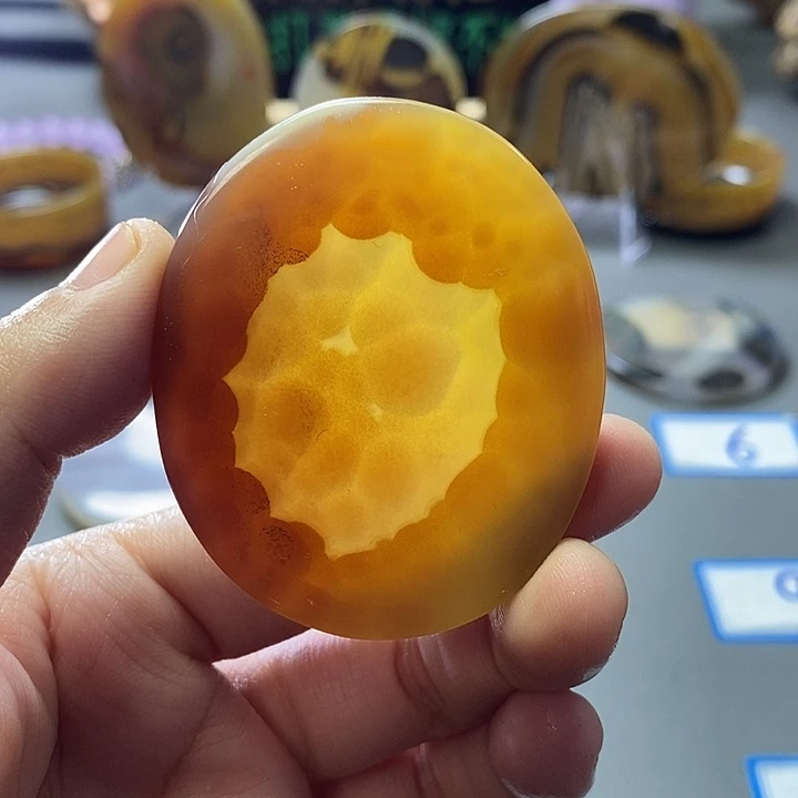 玛瑙/玉髓未镶嵌珠宝半成品6