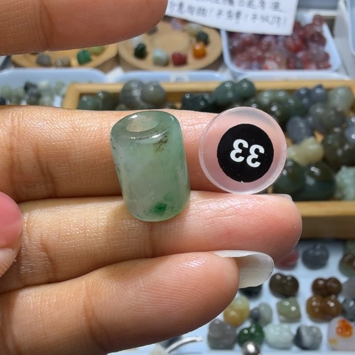 和田玉未镶嵌珠宝奇石