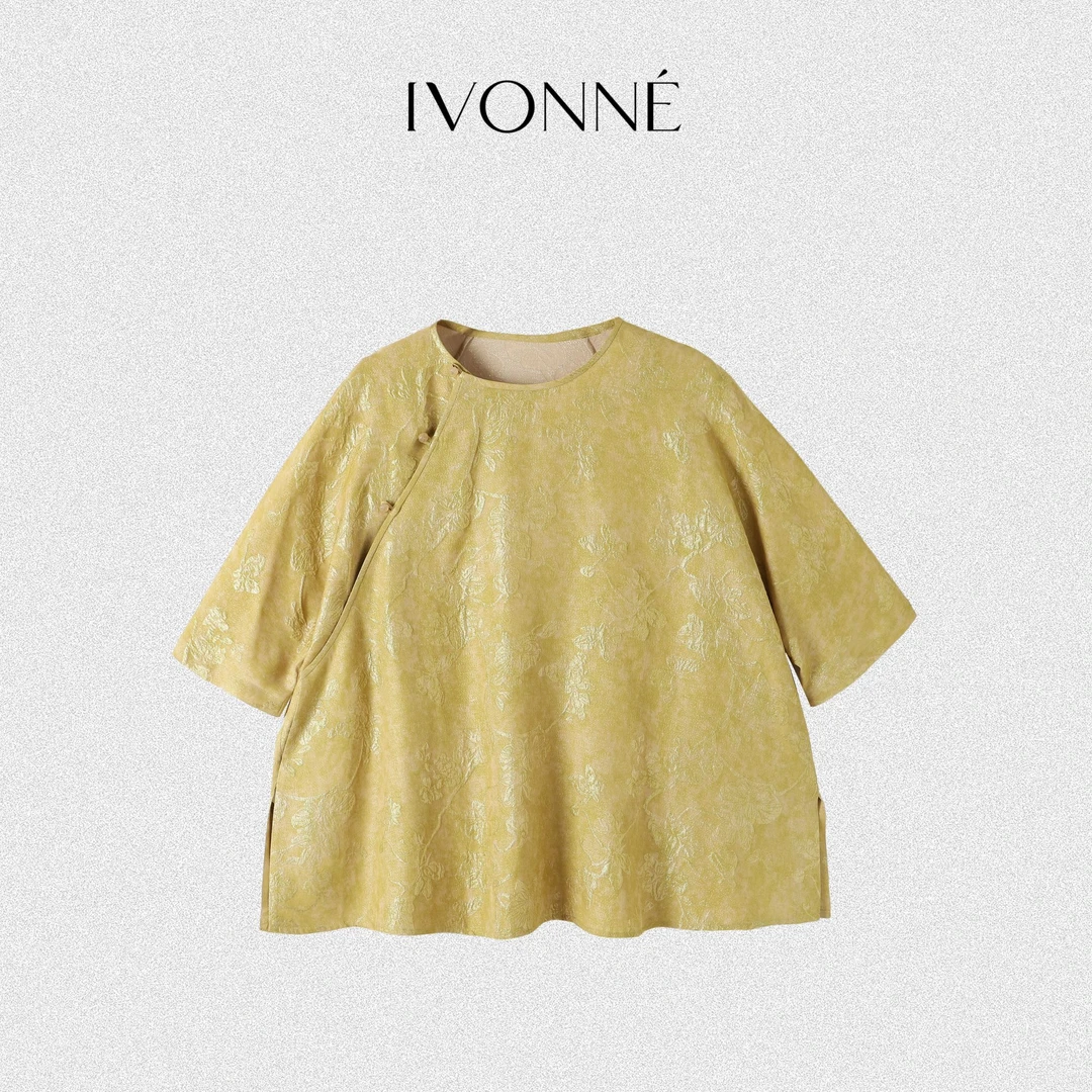 IVONNE｜织金浮雕花 2025夏季新品 90桑蚕丝10金丝 圆领斜襟上衣