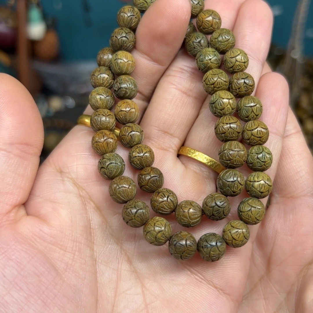 维腊木（绿檀）无事牌