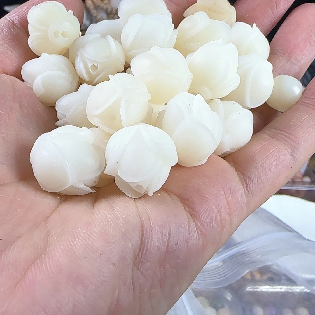 菩提根/象牙果手串瑕疵卡17玉兰花5颗