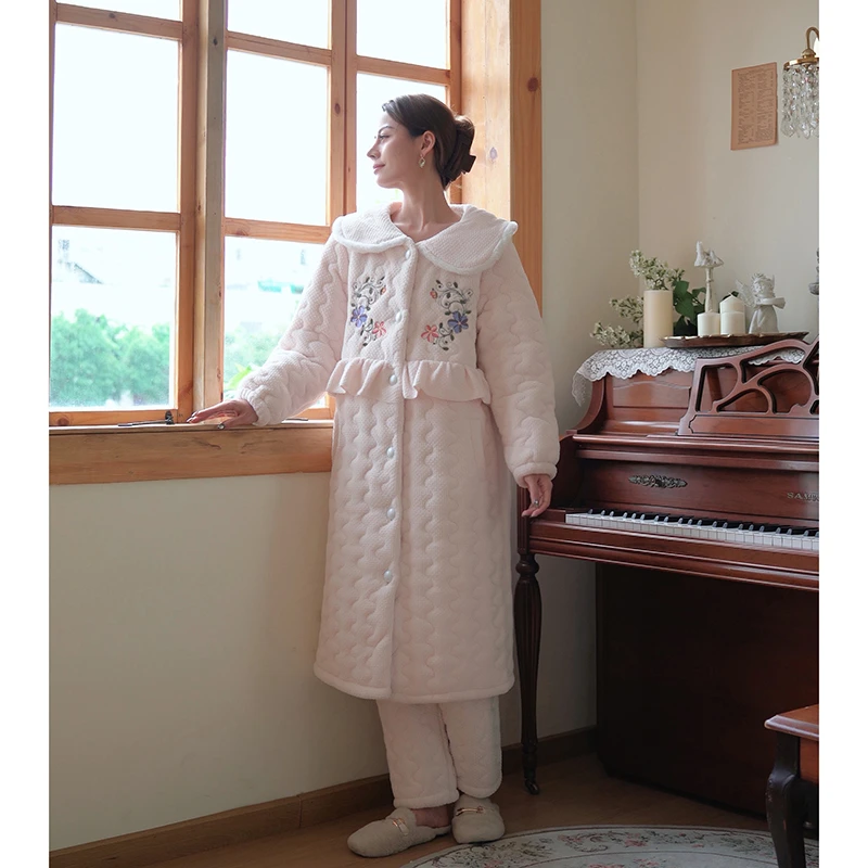 5167.5153原创品牌睡衣女冬款小翻领加厚加绒保暖家居服套装袍子