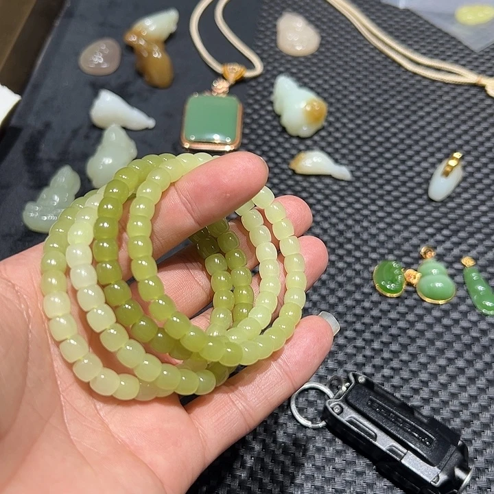 和田玉未镶嵌手串多样性发货拍一发一