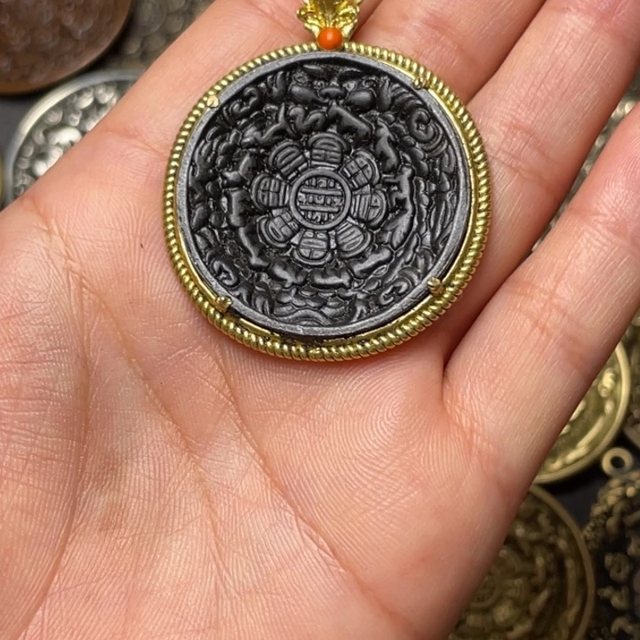 结缘藏传扎西德勒