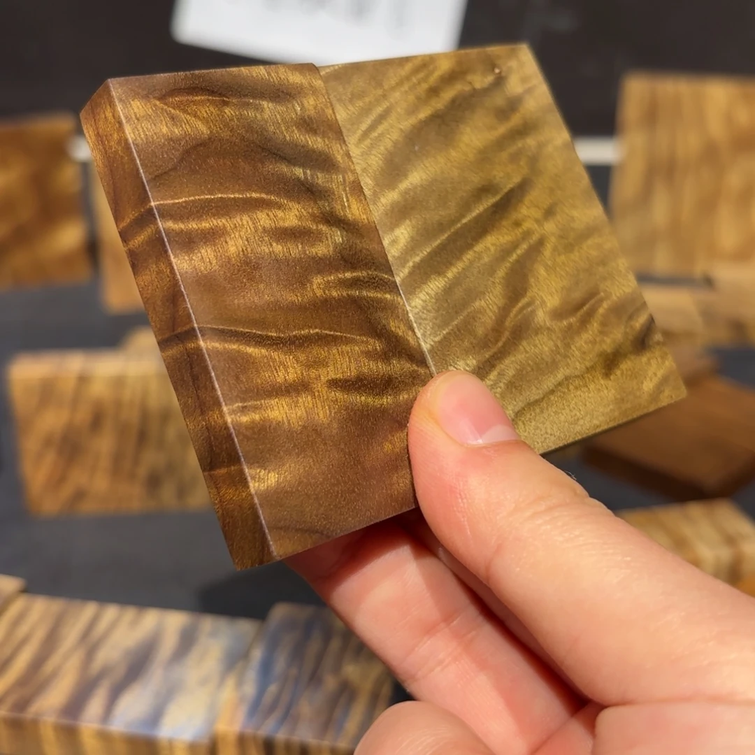 A***楠金丝楠木无事牌材料