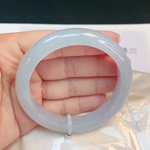 【闪购商品】翡翠手镯未镶嵌正圈60.6