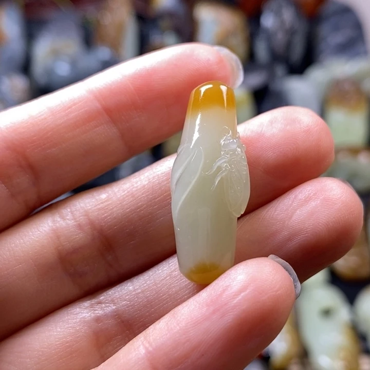 ****锋和田玉未镶嵌挂件