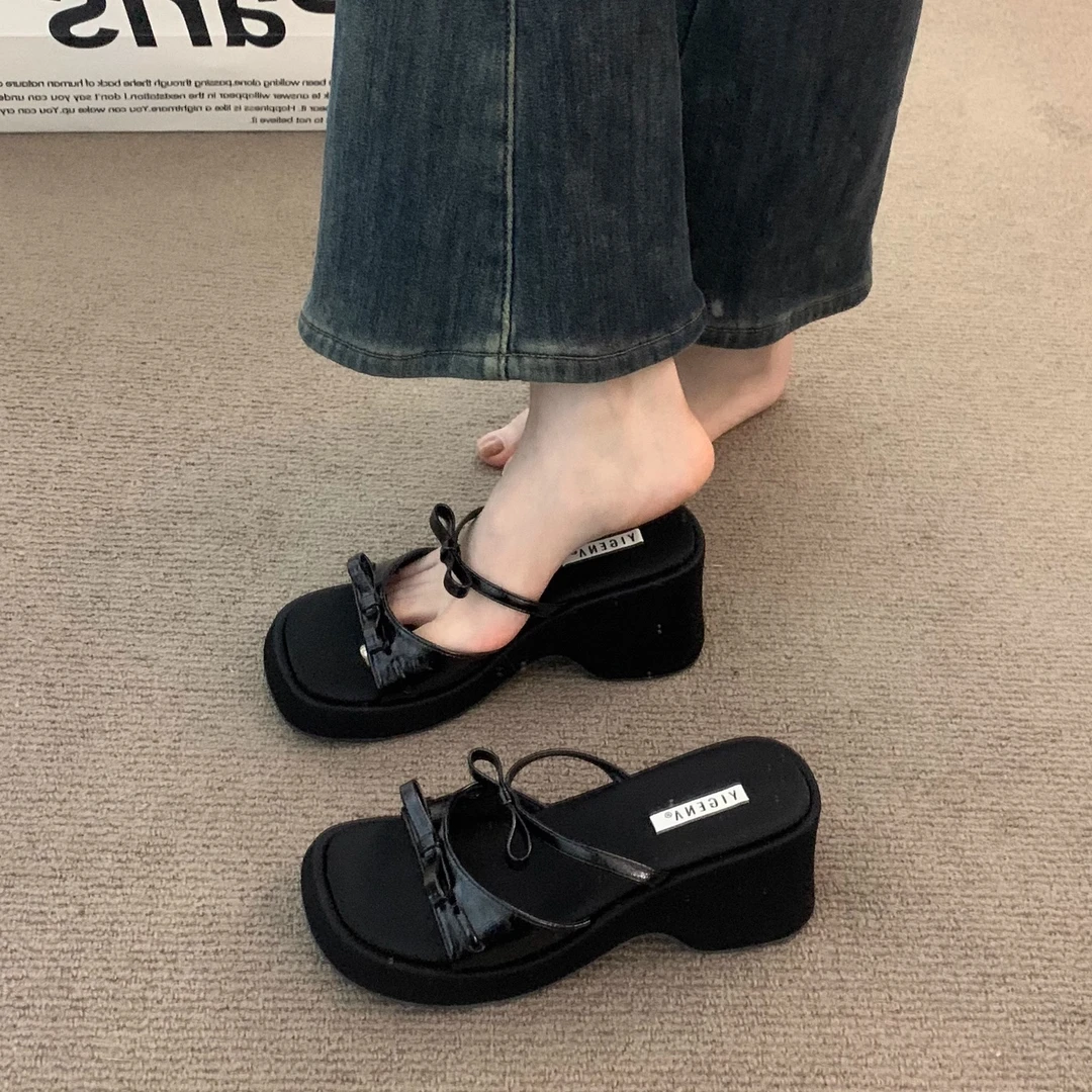 2025新款百搭松糕底仙女绝美凉鞋女夏网红蝴蝶结配裙子罗马鞋拖鞋