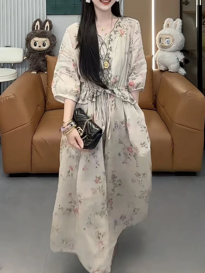 夏季新款重工刺绣棉麻连衣裙短袖优雅时尚宽松抽绳收腰显瘦长裙