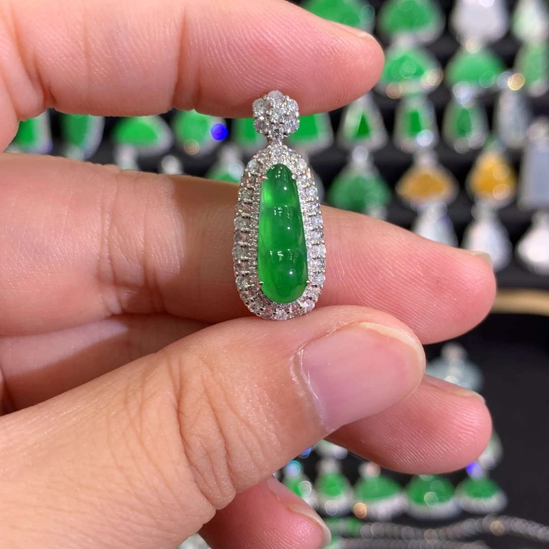 翡翠18K金镶嵌吊坠(不含链)吊坠