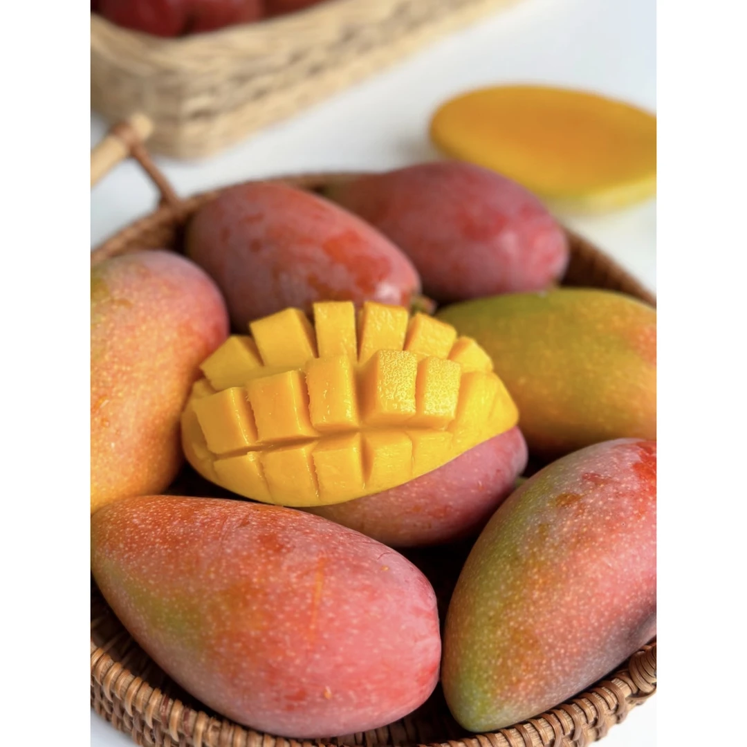 【新疆包邮】云南贵妃芒果皮包肉厚胡小