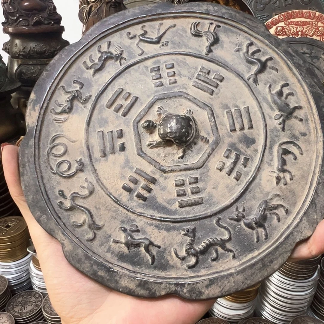 金属复古风格摆件