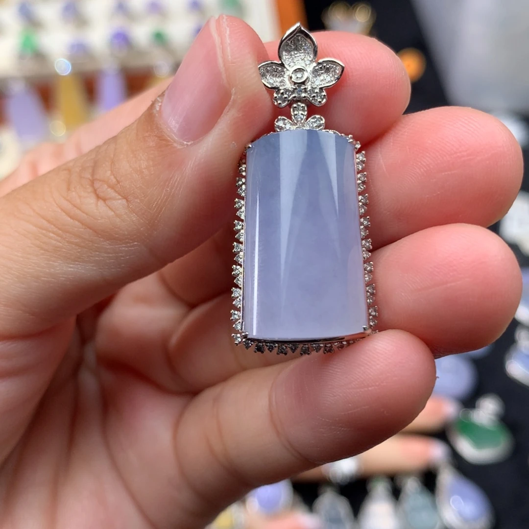 吊坠(不含链)18K金镶嵌翡翠