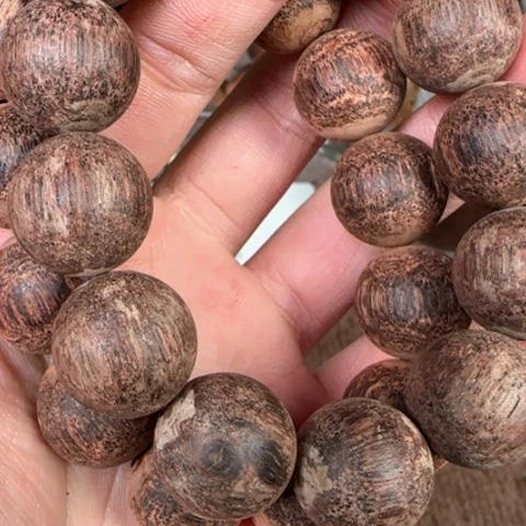 藤类1.8虫蛀结晶降真香