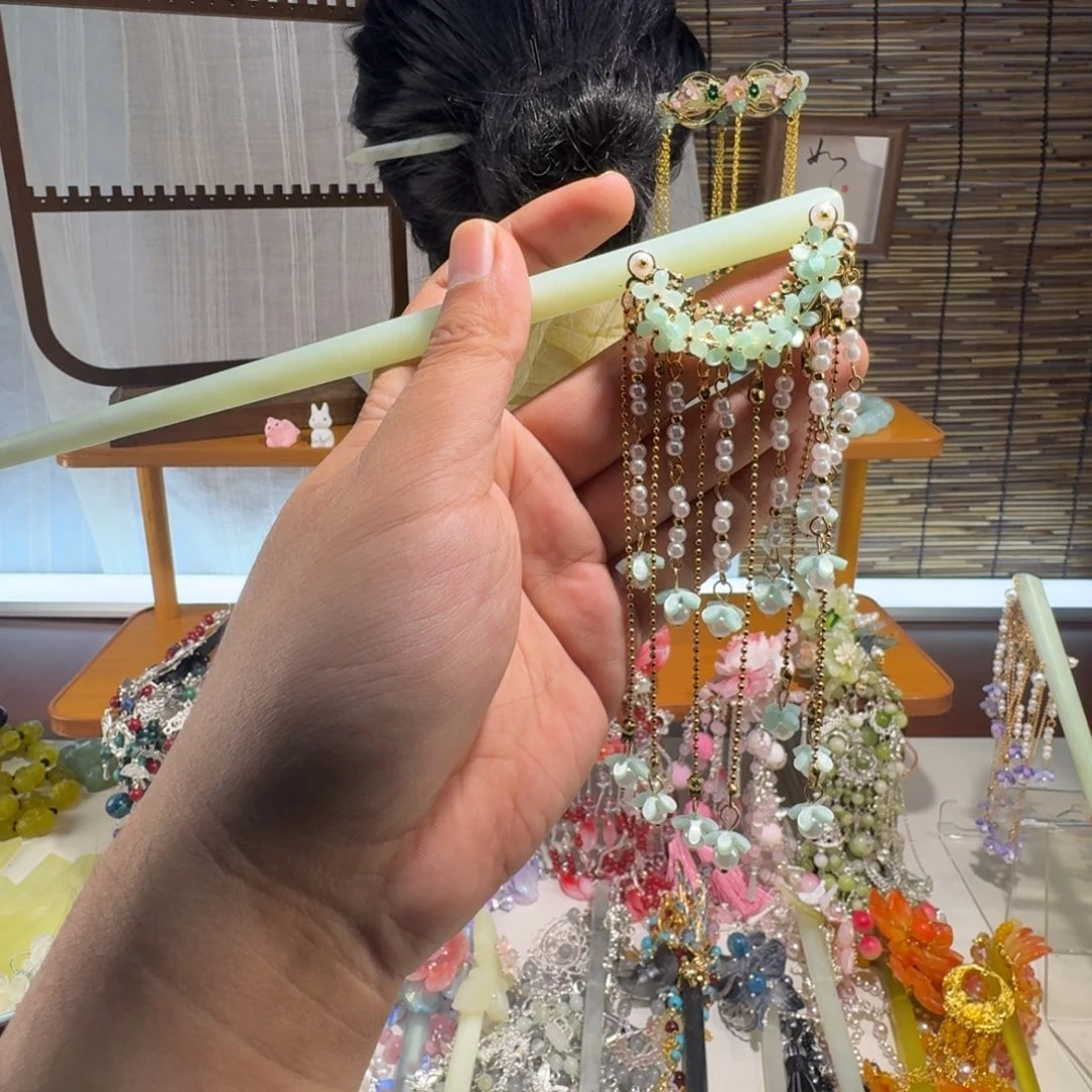 蛇纹石玉合金发饰