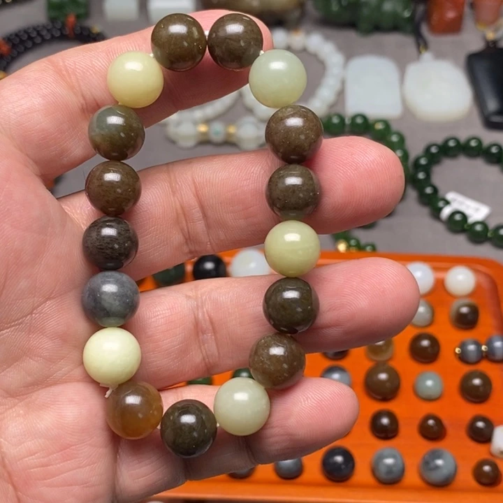 和田玉未镶嵌手链