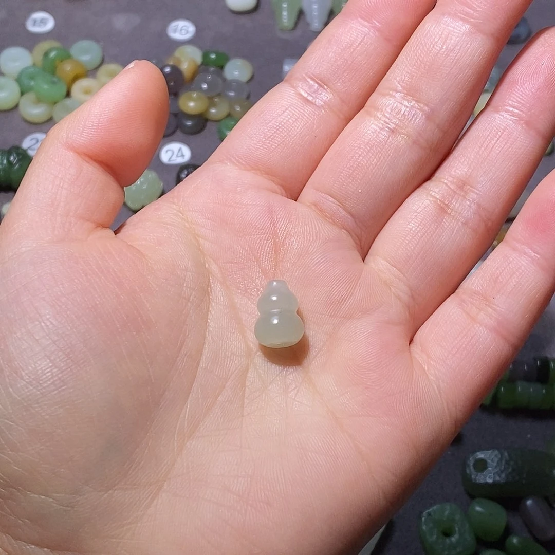 和田玉颈饰未镶嵌v****n