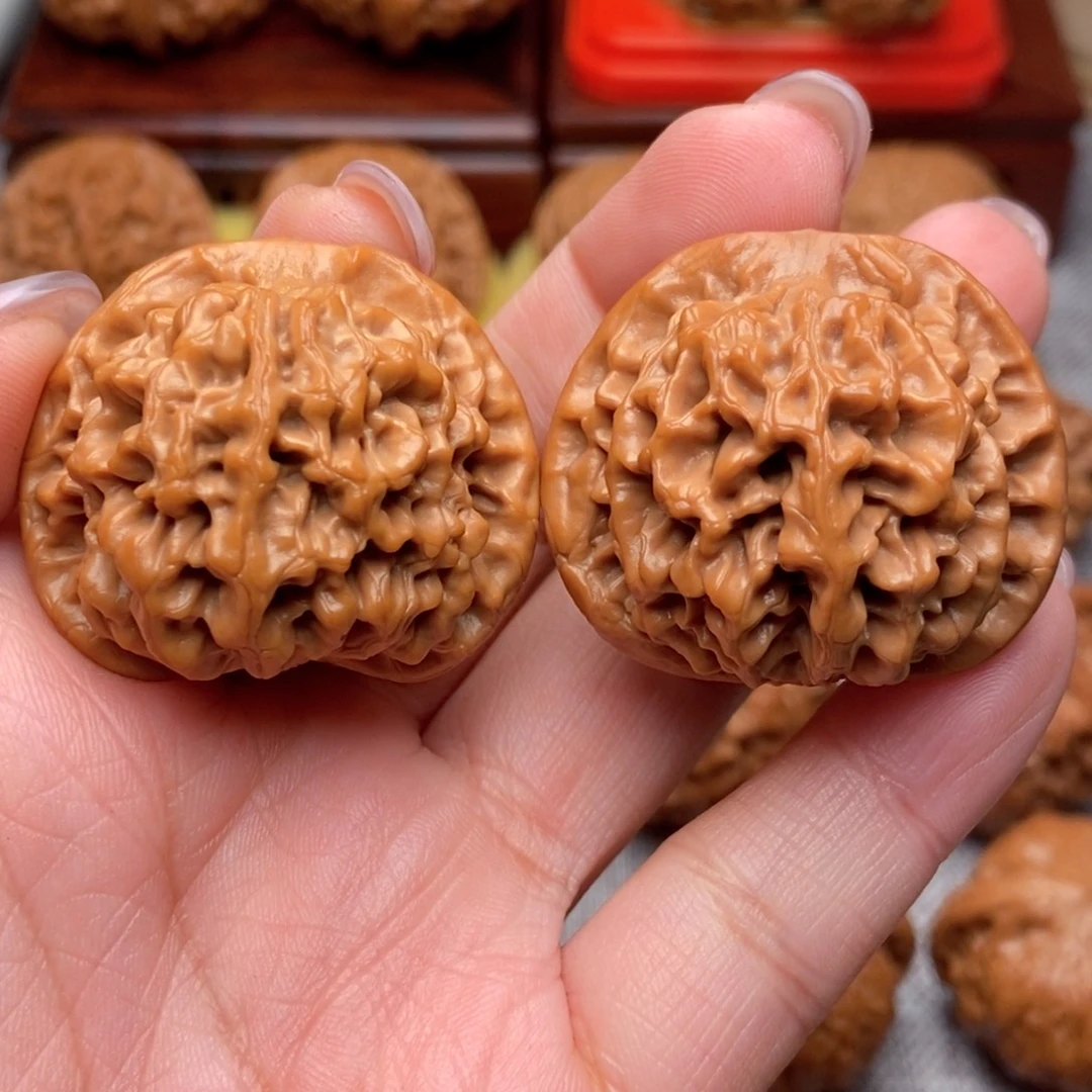 度***法文玩核桃把件毕业秦闷37全品