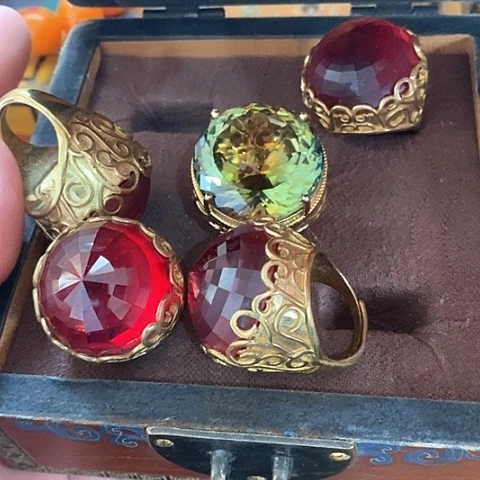 瓷片瓷器紫砂壶摆件