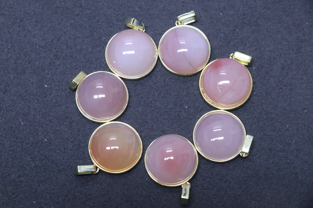 原矿无优化天然南红保山圆牌配饰多样性发一颗颜色随机不指定