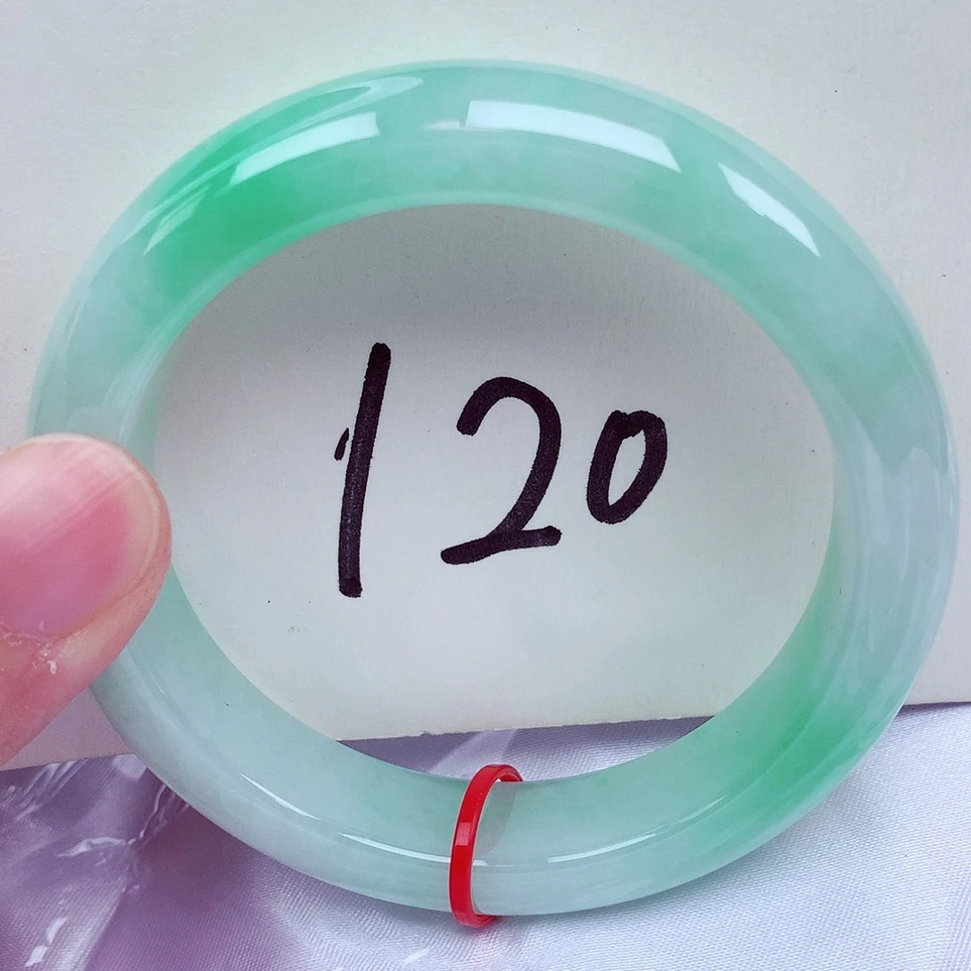 翡翠未镶嵌手镯翡翠