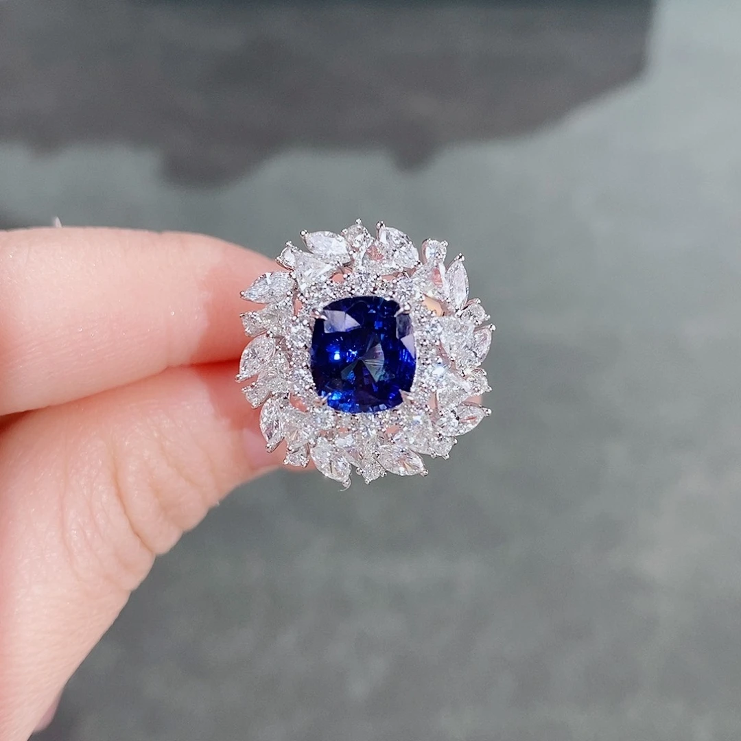 蓝宝石戒指18K金镶嵌2.89ct