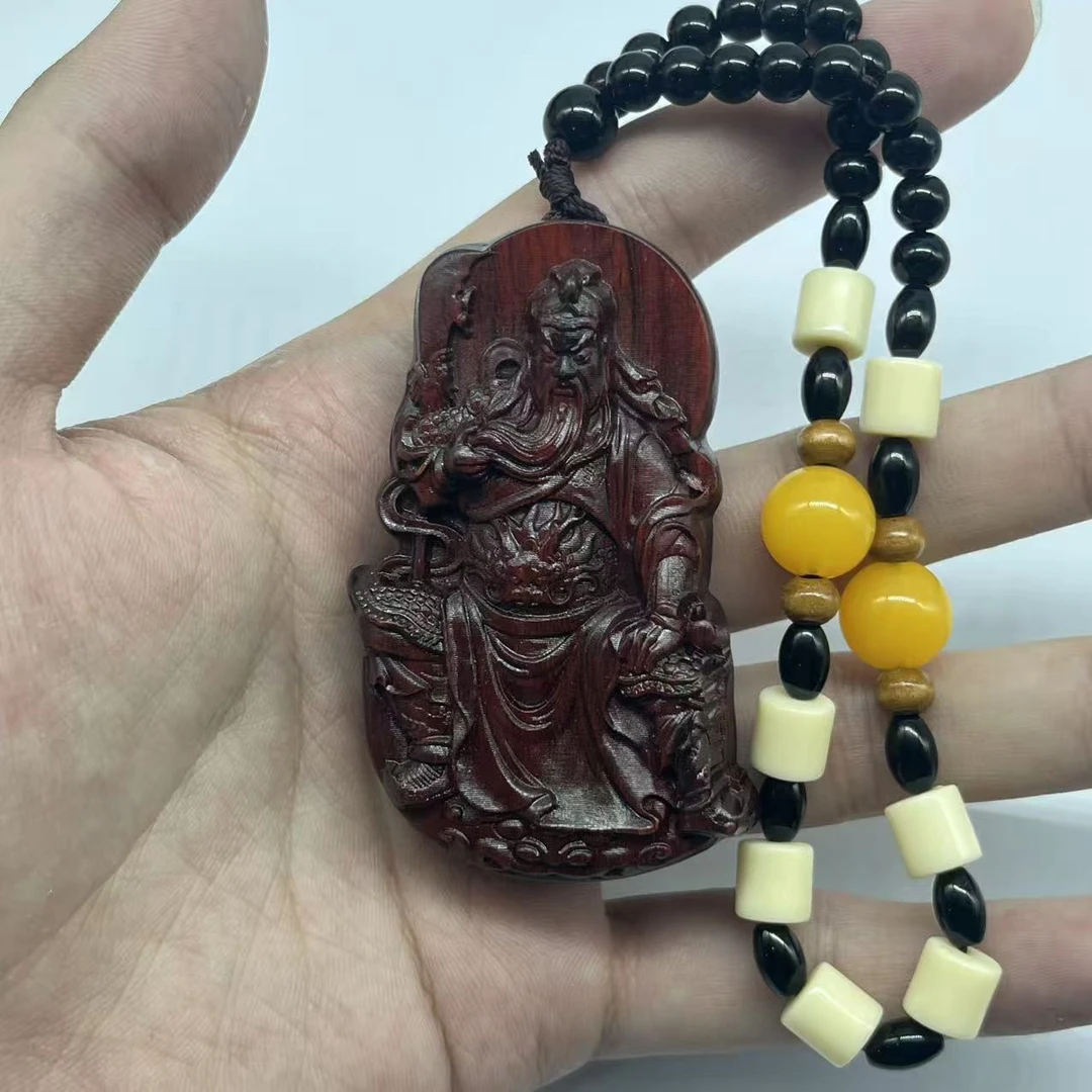 血檀雕刻双面关公形状卡4*6.5手把件无礼盒 430