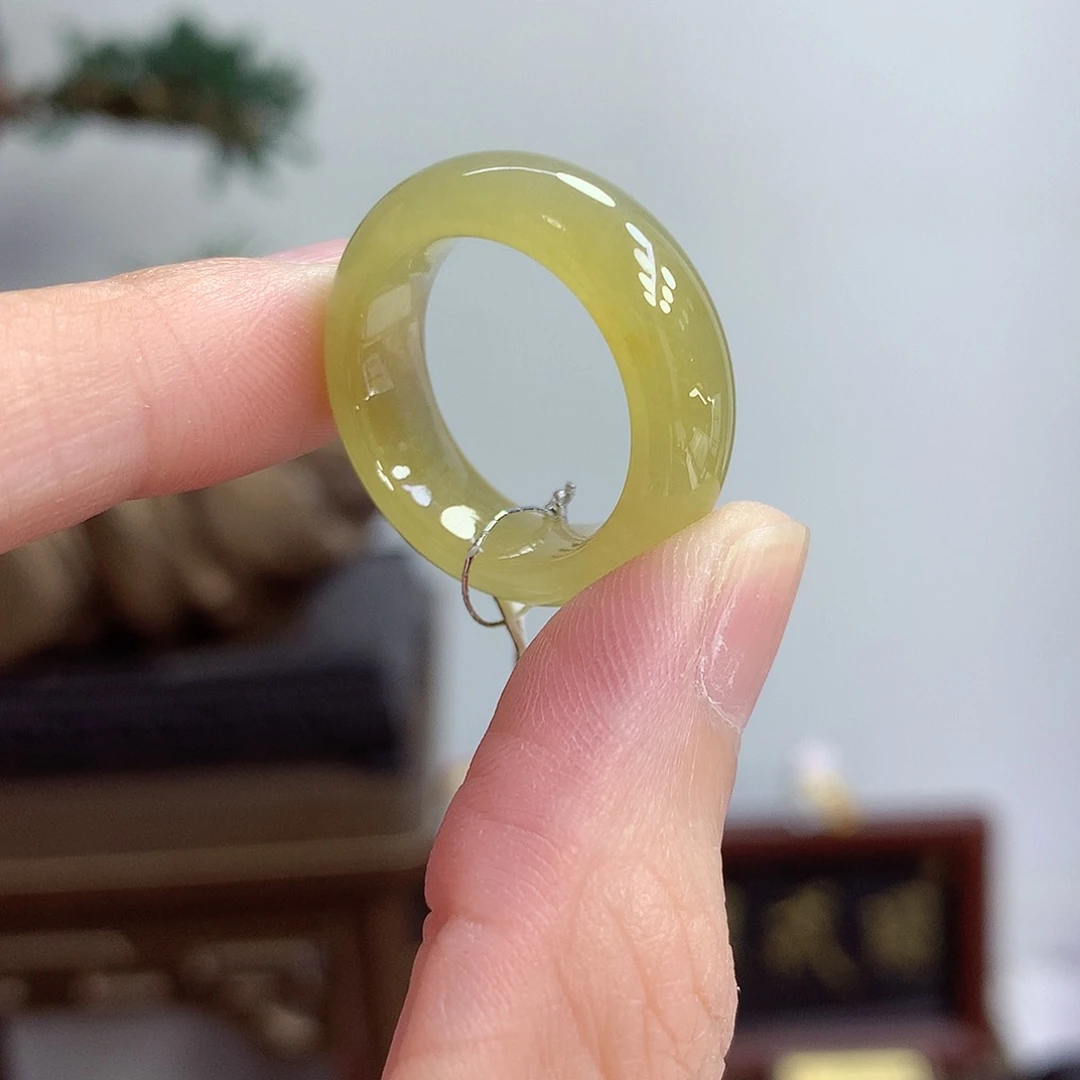 翡翠未镶嵌戒圈16-17号