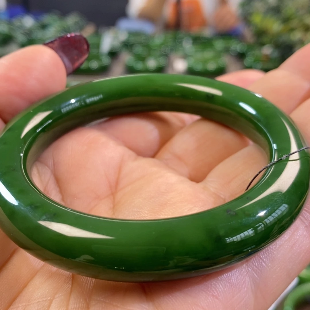 和田玉（碧玉）手镯未镶嵌