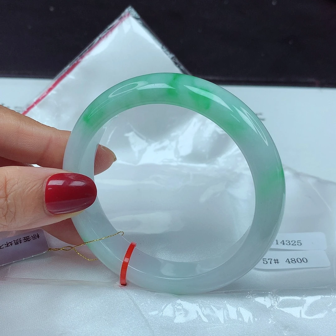 翡翠手镯未镶嵌57圈4325