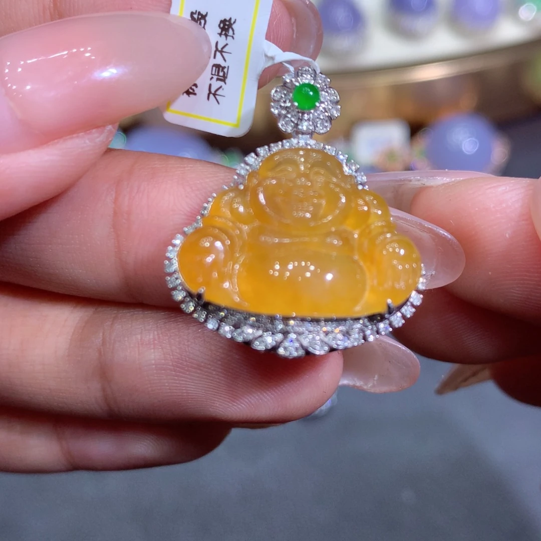 翡翠吊坠(赠链)18K金镶嵌