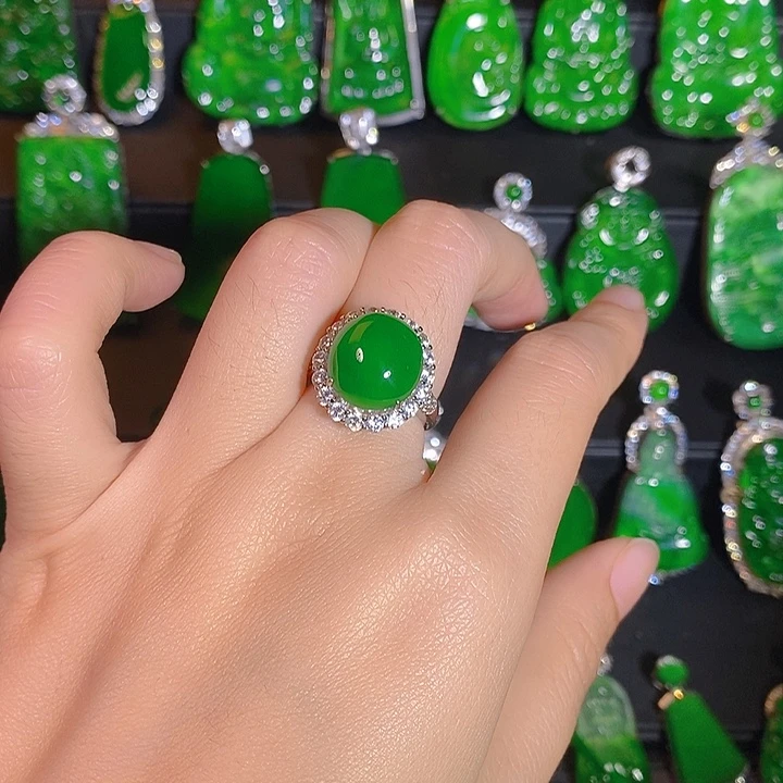 翡翠银S925镶嵌戒指是