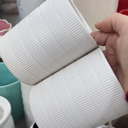 多肉绿植陶瓷花盆9.9包邮，有孔