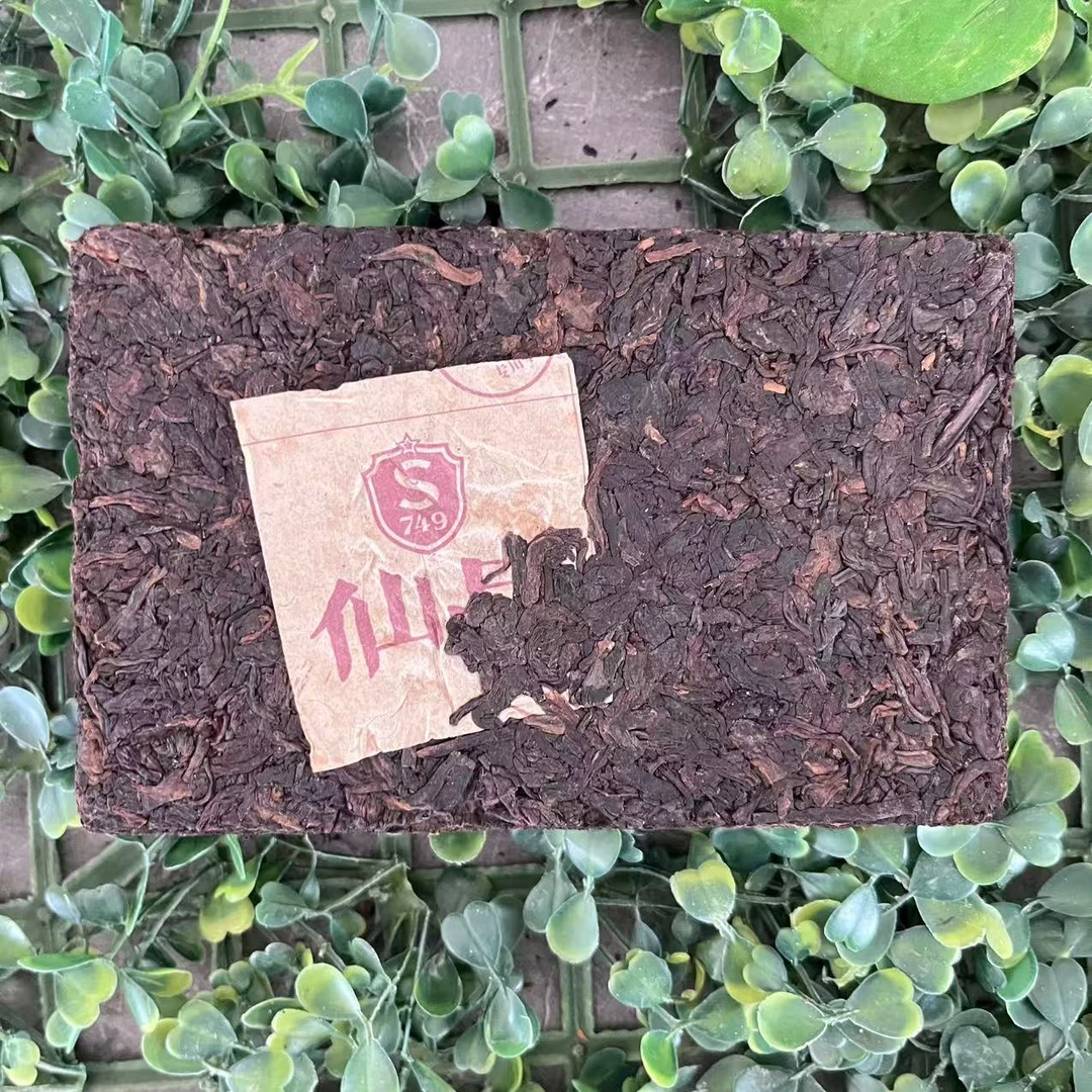 雨腾妹夫  价Z连C 无J之B 终J“绝 重 E 突F” ”六”250g/砖（7月19）