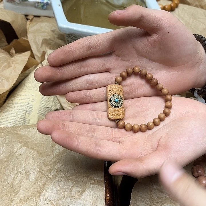 大叶紫檀（黑酸枝木类）