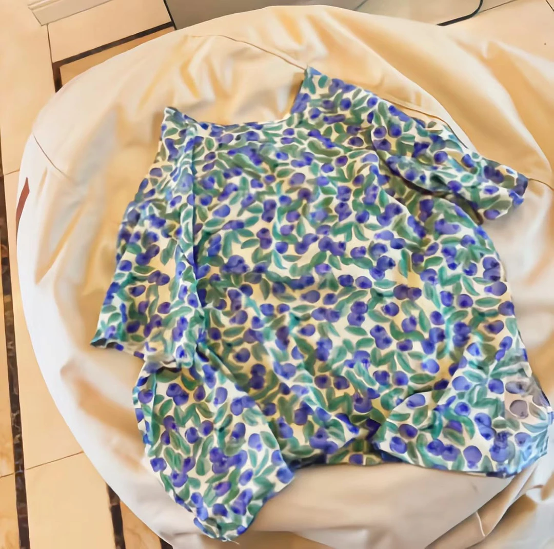 蓝莓T恤小熊潮牌小众女款人造棉棉绸大版T恤宽松开叉双面