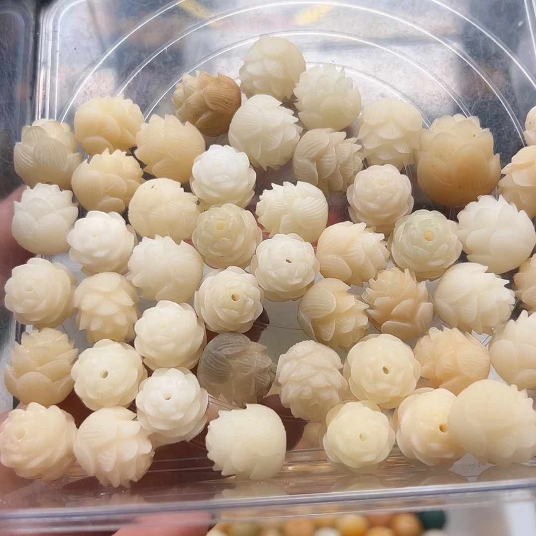 菩提根/象牙果手串手修莲花8颗