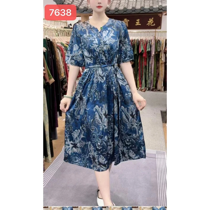 7638-18新款舒适时尚休闲连衣裙