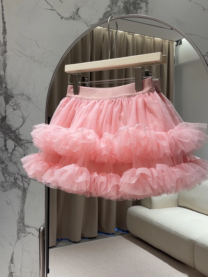 in Korea 芭蕾女团蛋糕蓬蓬短裙