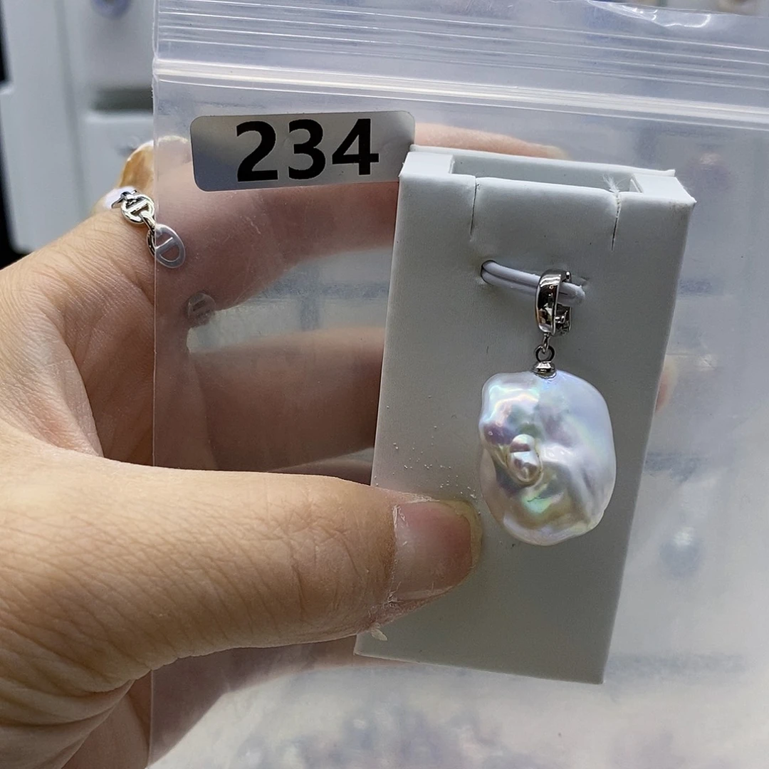 颈饰合金淡水珍珠