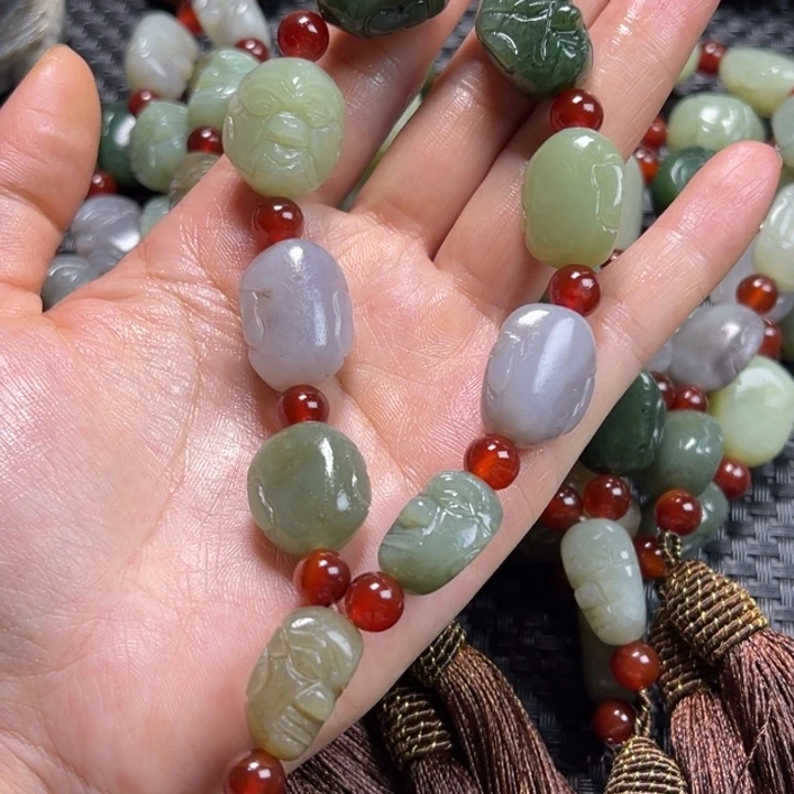 未镶嵌和田玉把件