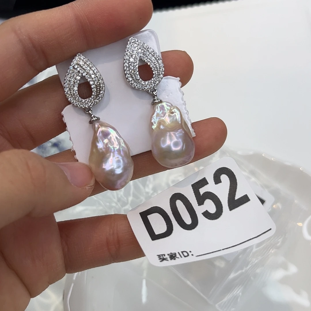 淡水珍珠合金耳饰