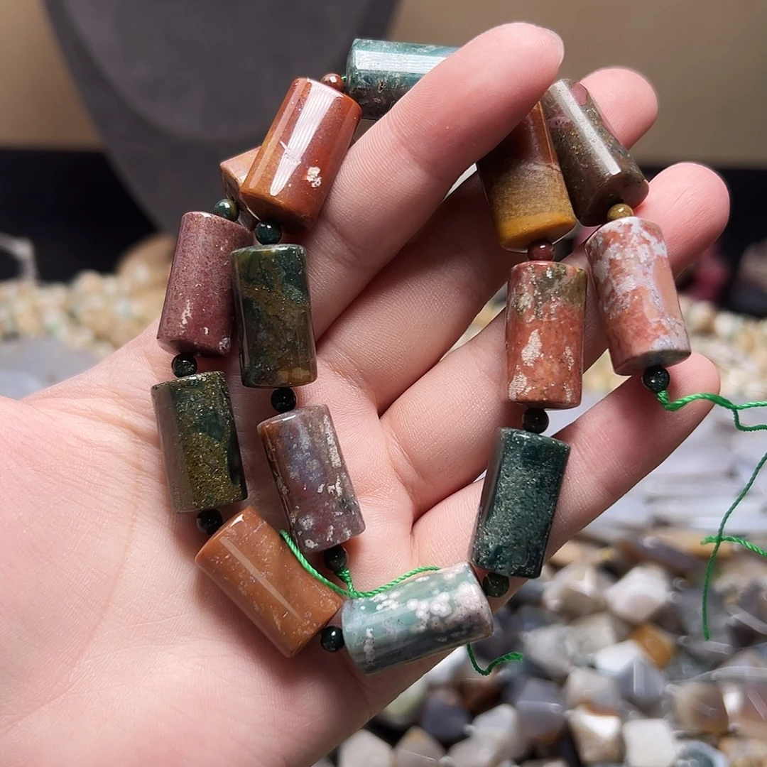 玛瑙/玉髓合金珠宝半成品D639，12.5mm天然印度玛瑙三角桶珠一条